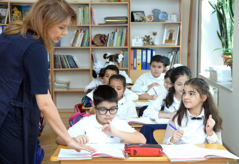 Госслужба прояснила условия открытия школ в Азербайджане