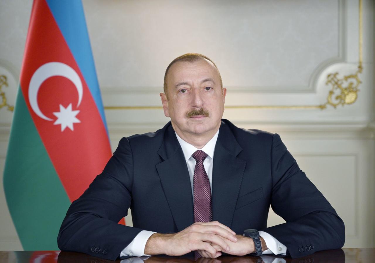 Хроника Победы: Президент Ильхам Алиев объявил о поднятии над древним Худаферинским мостом флага Азербайджана