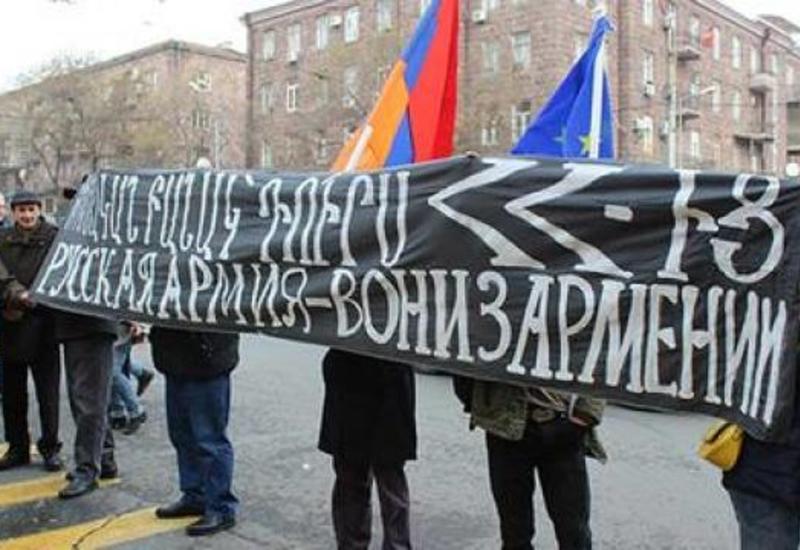Армяне обвиняют Россию в распространении коронавируса в стране