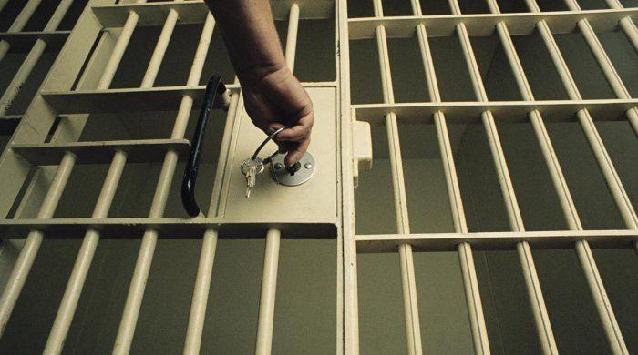 В Азербайджане около 2 300 осужденных были условно-досрочно освобождены от наказания