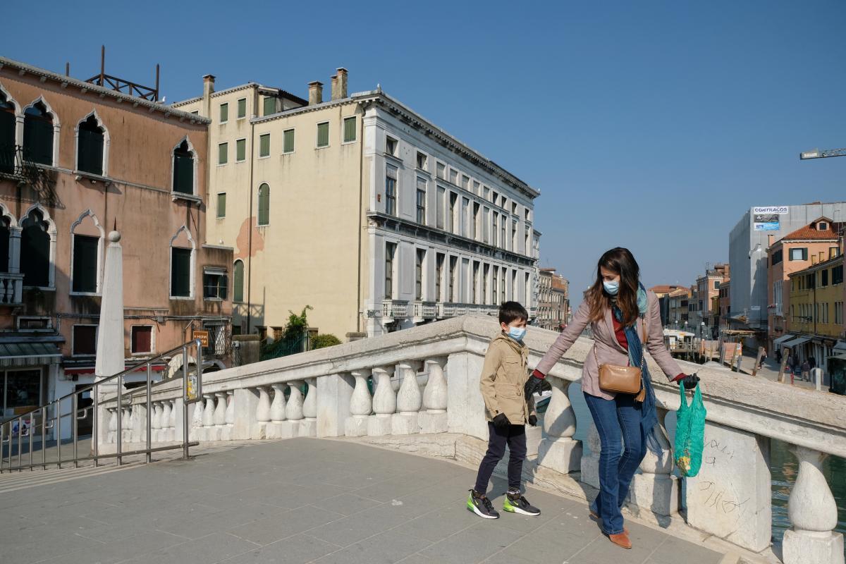 Венеция постепенно возвращается к жизни