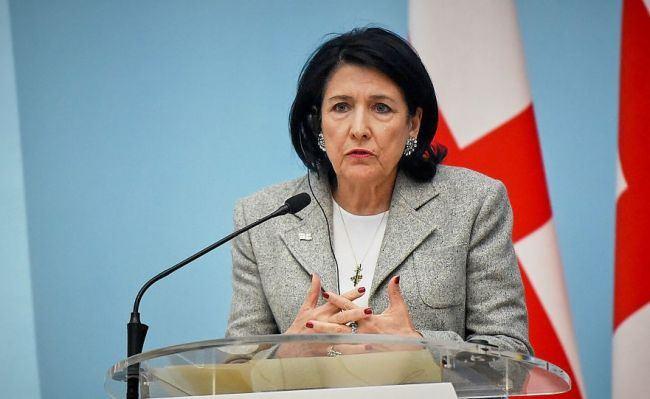 Президент Грузии отменяет все запланированные встречи в ООН и готовится обратиться к населению