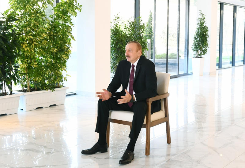 Президент Ильхам Алиев: Если бы я не узнал, то здание площадью 13 000 квадратных метров продали бы за бесценок