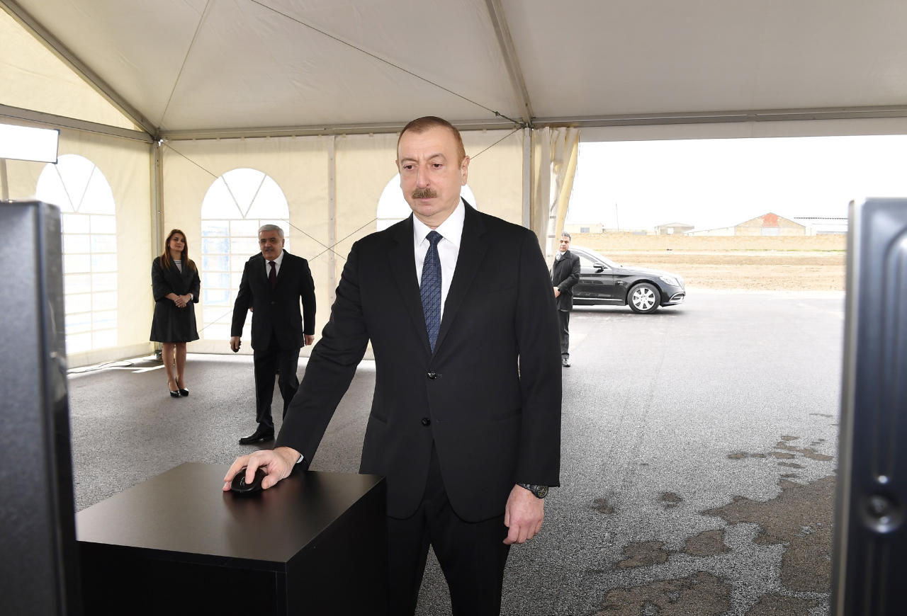 Prezident İlham Əliyev Sumqayıt şəhərinə çəkilən magistral qaz kəmərinin açılışında iştirak edib