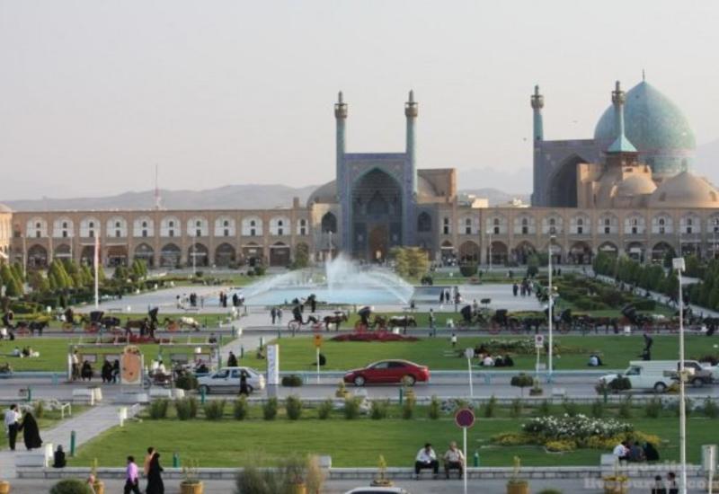 В Иране в честь месяца Рамазан в некоторых городах откроют мечети