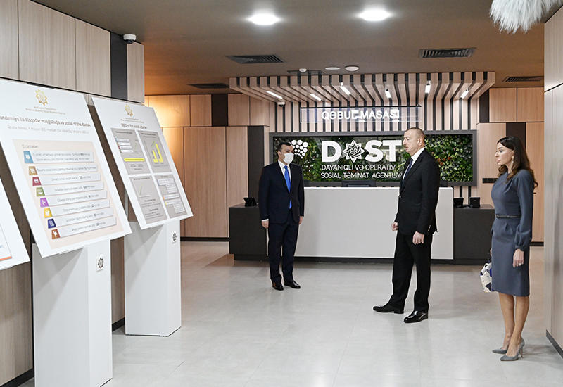 Президент Ильхам Алиев и Первая леди Мехрибан Алиева приняли участие в открытии центра DOST номер 3