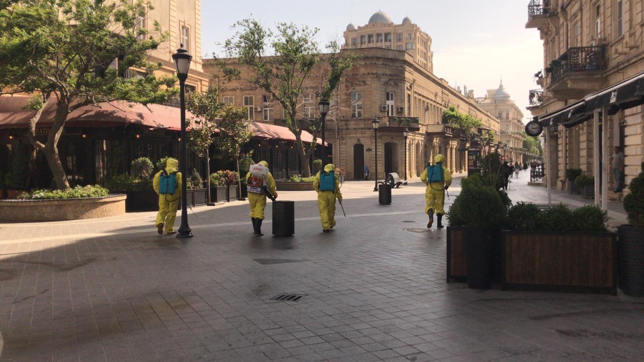 В Баку в очередной раз проводится работа по усиленной дезинфекции