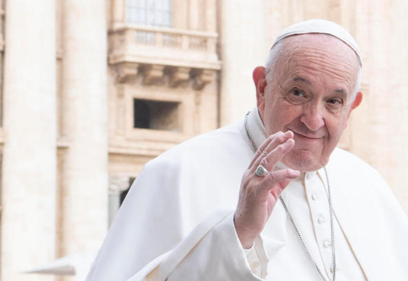 Впервые за долгое время Папа Франциск обратился к верующим из окна Апостольского дворца