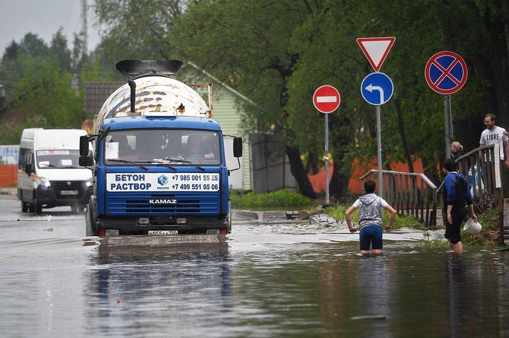 Кадры внезапного потопа в России