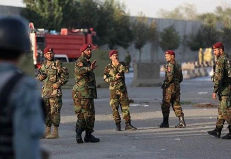 В Афганистане автомобиль подорвался на мине, погибли 11 полицейских