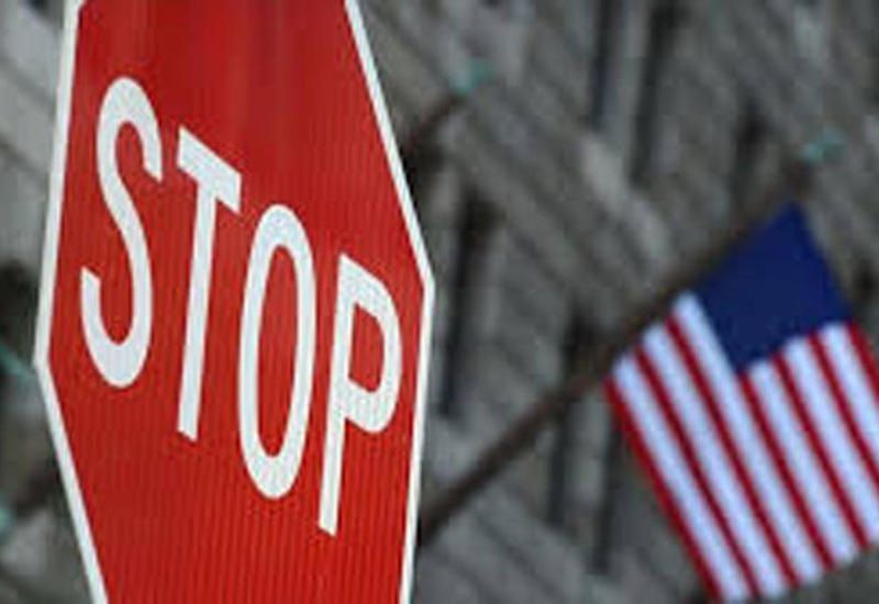 США пригрозили Китаю новыми санкциями по Гонконгу