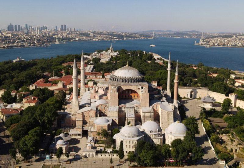 Верховный суд Турции разрешил превратить собор Святой Софии в мечеть