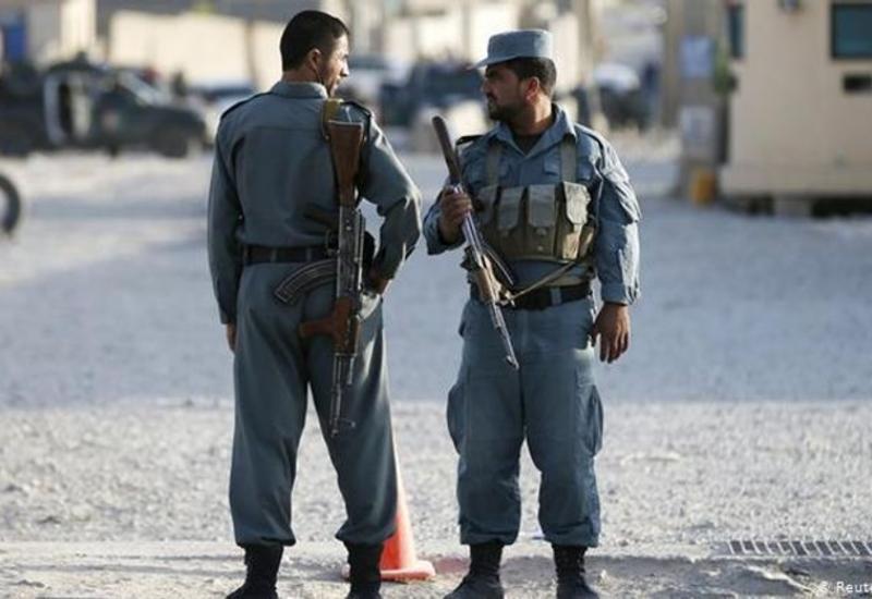 Трое полицейских погибли в результате взрыва бомбы в Афганистане