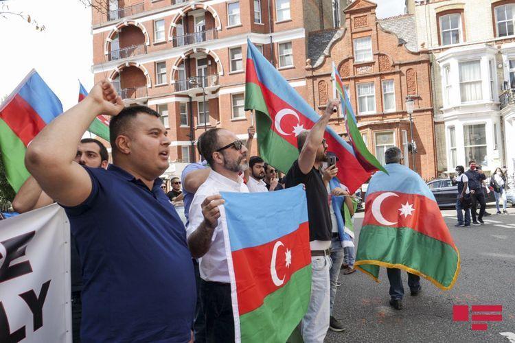 Свердловские эсеры перед выборами провели акцию протеста с помощью фотошопа