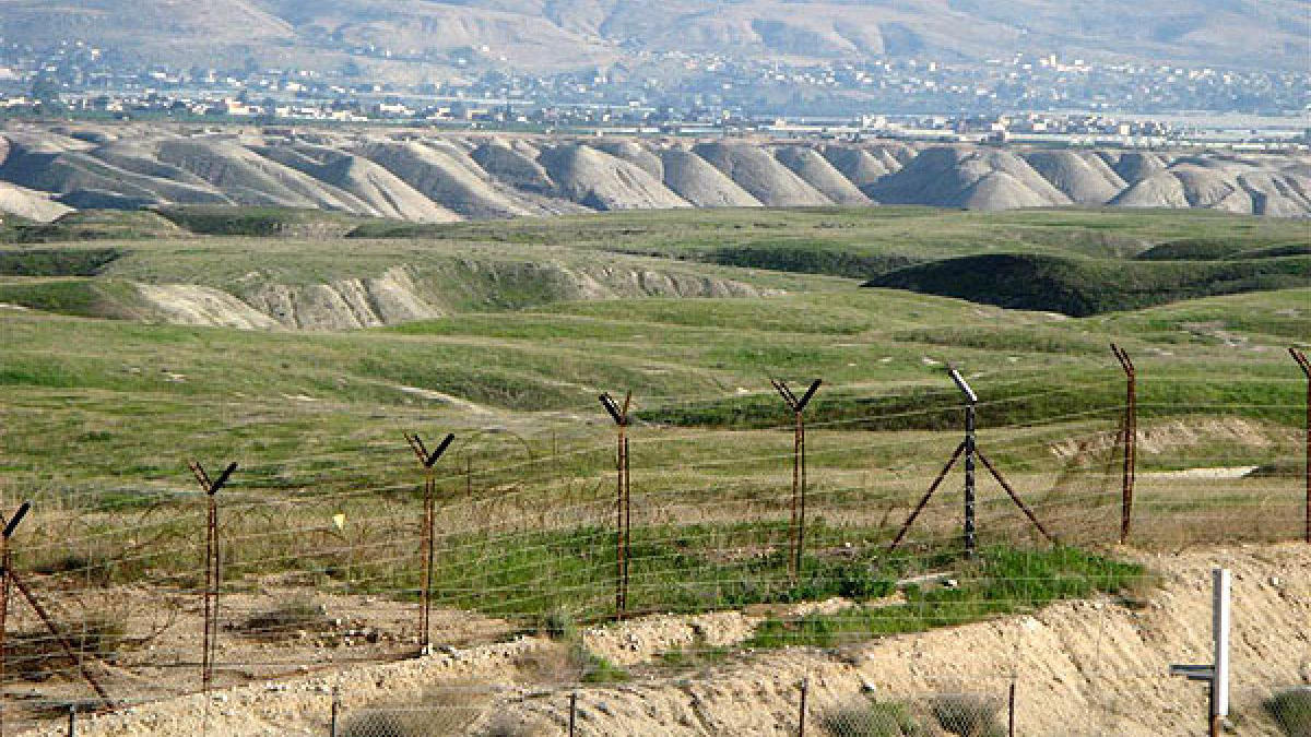 Международным организациям следует наказать Армению за провокации на границе с Азербайджаном