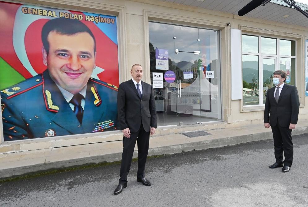 Президент Ильхам Алиев принял участие в открытии дороги Эмирван-Вандам в Габалинском районе