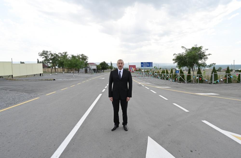 Президент Ильхам Алиев принял участие в открытии дороги Гохмуг-Балталы-Бабаратма-Гарадаглы-Гудула-Дашуз после реконструкции