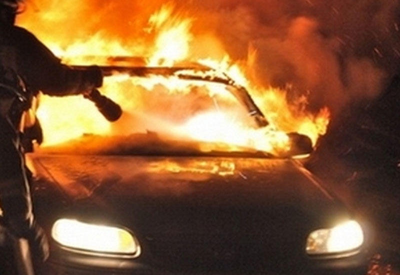 В Баку сгорел Hyundai