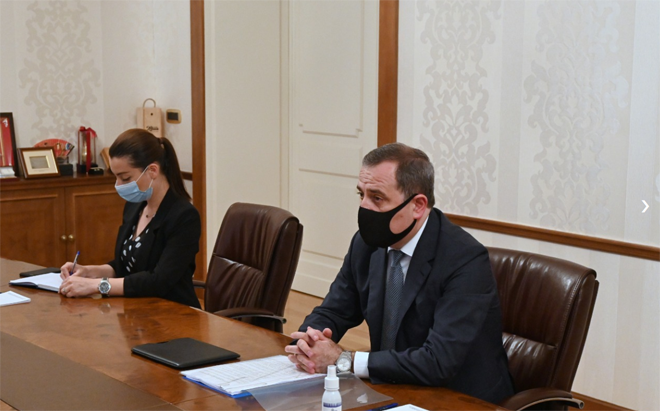 Глава МИД Азербайджана обсудил ряд сфер сотрудничества с послом Германии