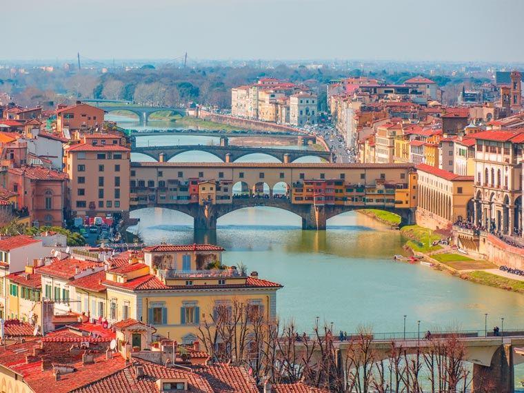 Минздрав Италии объявил наивысший уровень опасности в 14 городах