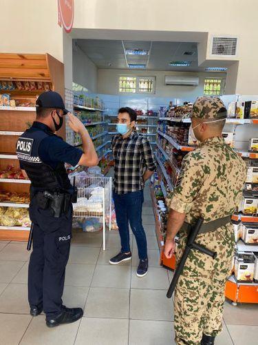 В Баку оштрафованы лица за отсутствие маски и несоблюдение социальной дистанции