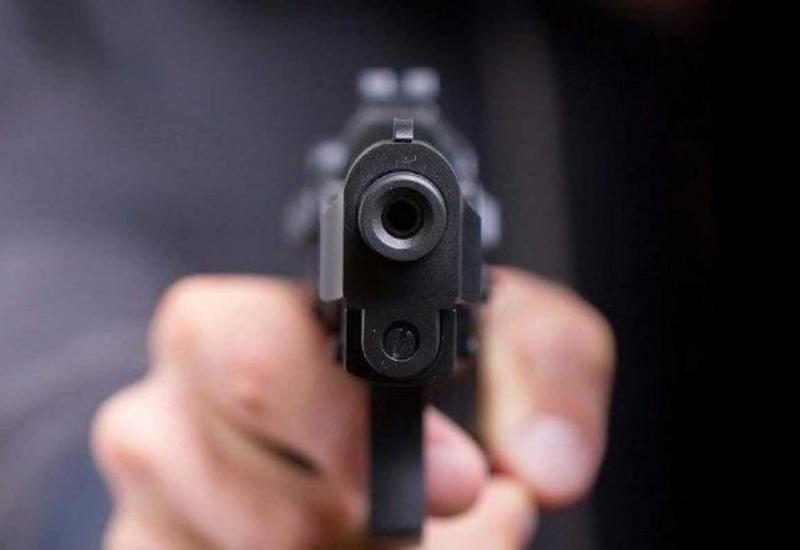 В Азербайджане вооруженный наркоторговец открыл огонь по полицейским