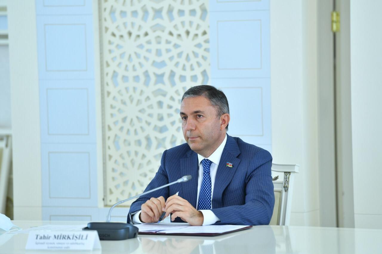 В Азербайджане обсудили изменения в госбюджете