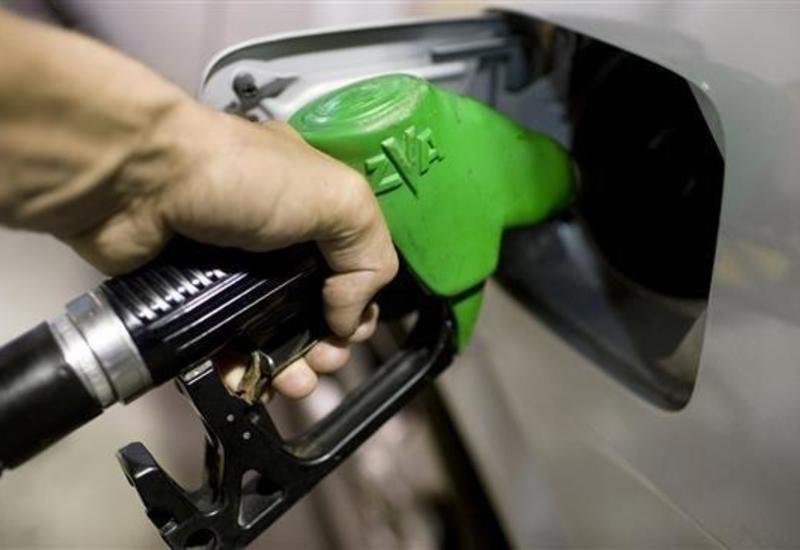 Цены на бензин в США рухнули