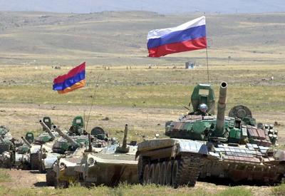Россия говорит о мире в Карабахе и тайно вооружает Армению  - ТЕМА ДНЯ - ФОТО