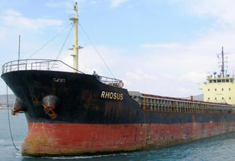 Затонуло судно, доставившее аммиачную селитру в Бейрут