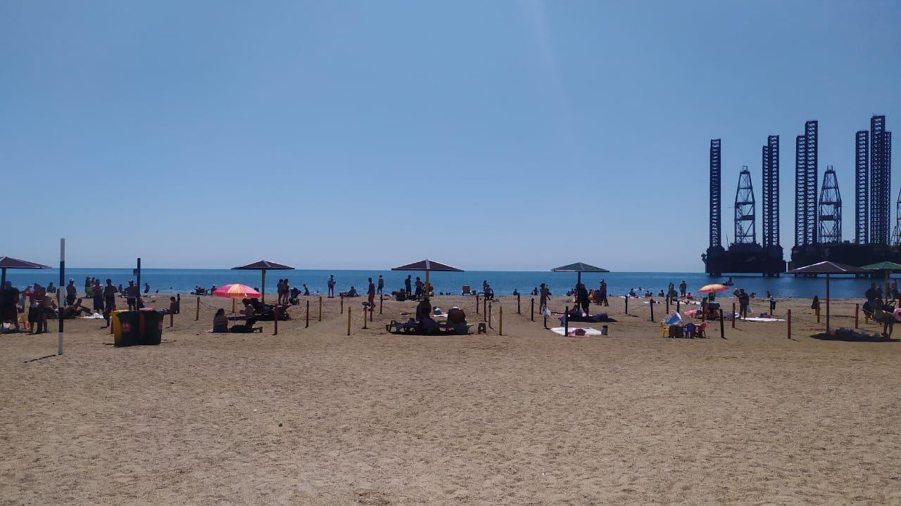 На пляжах Баку проводятся контрольно-профилактические мероприятия