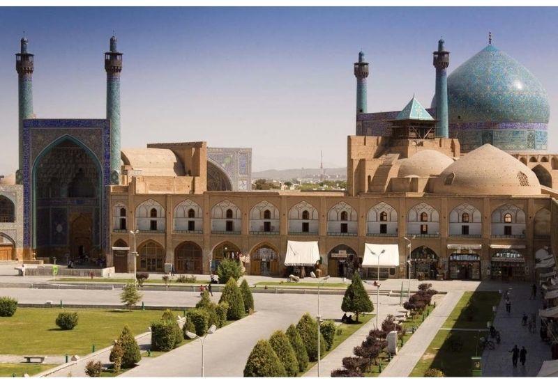 İranda məscidlərdə matəm mərasimləri qadağan edilib