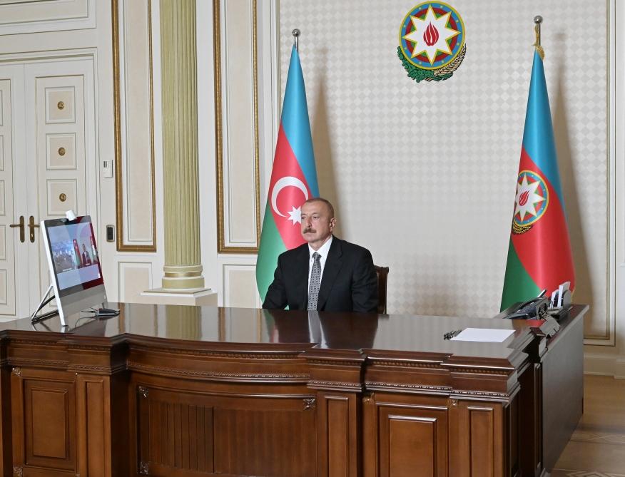Президент Ильхам Алиев принял участие в видеоформате в открытии очередного госпиталя модульного типа для лечения больных коронавирусом