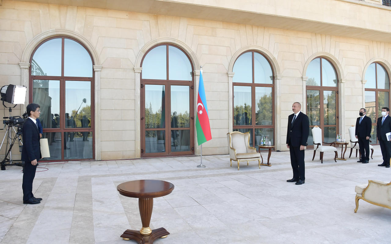 Президент Ильхам Алиев принял верительные грамоты на новоназначенного посла Японии в Азербайджане