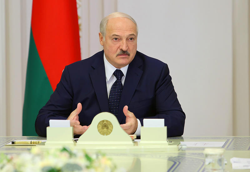 Белоруссия закрывает границу с тремя странами