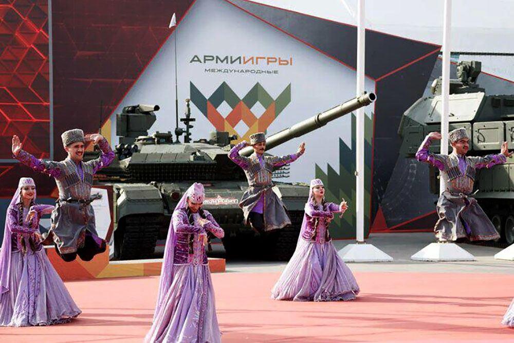 Азербайджанские военнослужащие заняли первое место на фестивале "Дружба без границ" в Москве