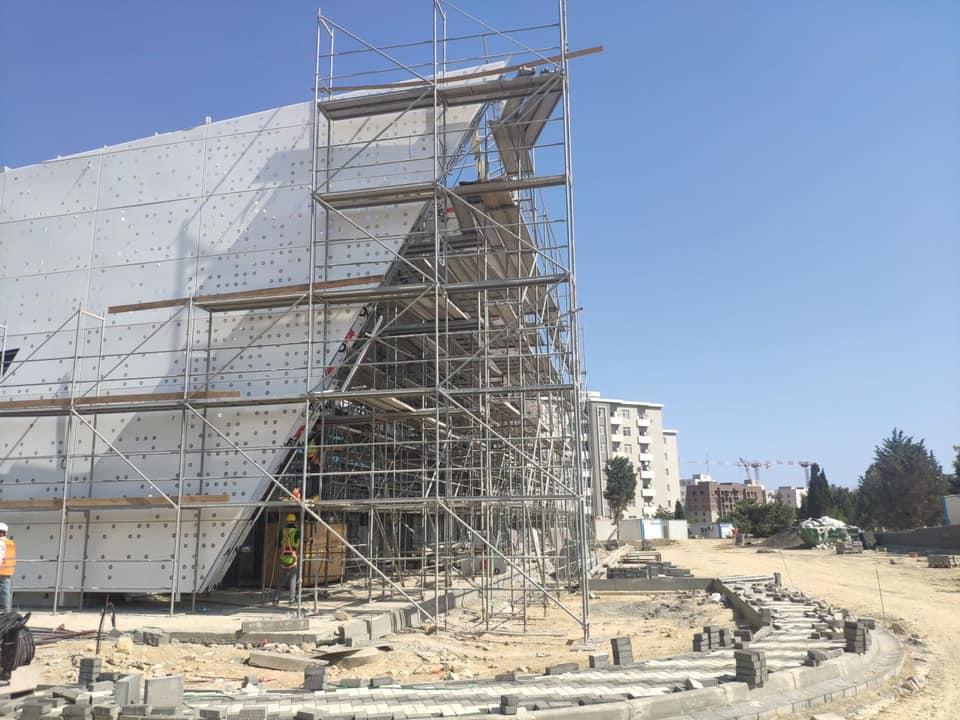 В Баку строится новый молл