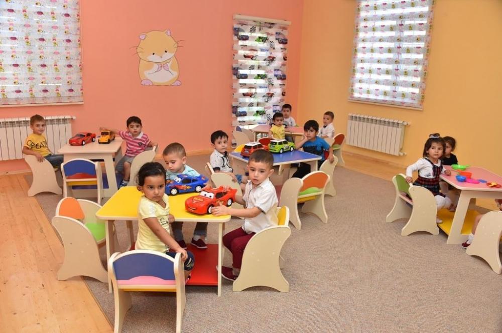 Фондом Гейдара Алиева сдаются в эксплуатацию 62 учебных заведения. В Гяндже, Самухе и Уджаре состоялось открытие построенных и реконструированных учебных заведений