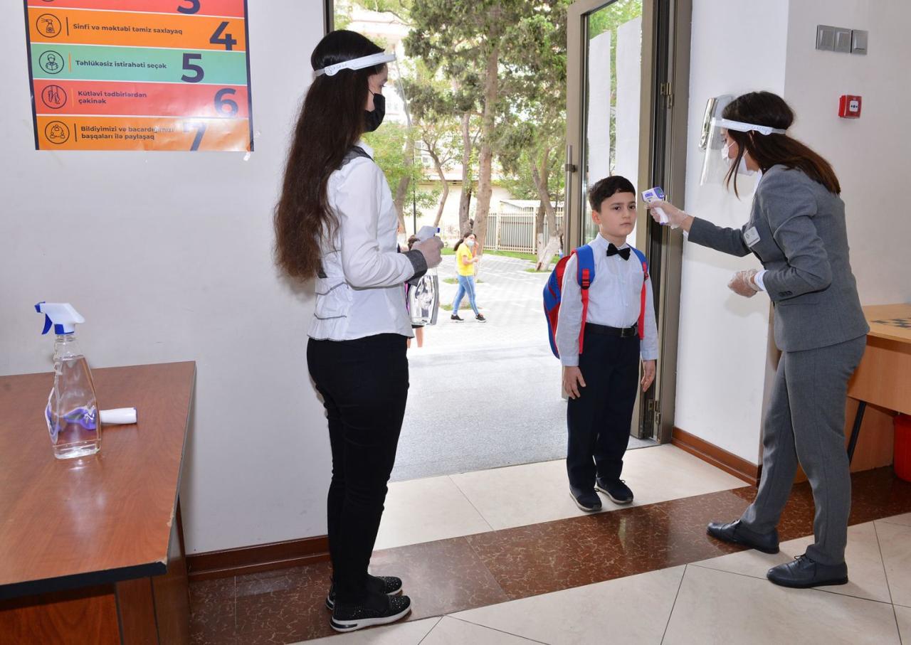 В школах Баку создают спецкоманды по борьбе с коронавирусом