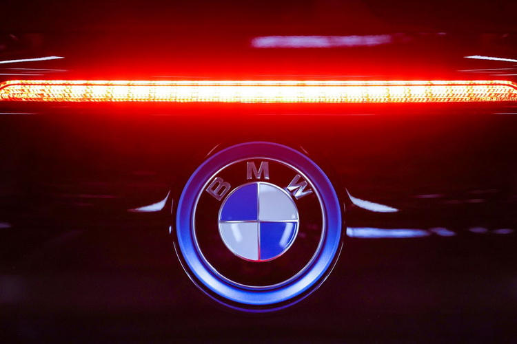BMW увеличила производство M3 Touring и готовит суперуниверсал CS