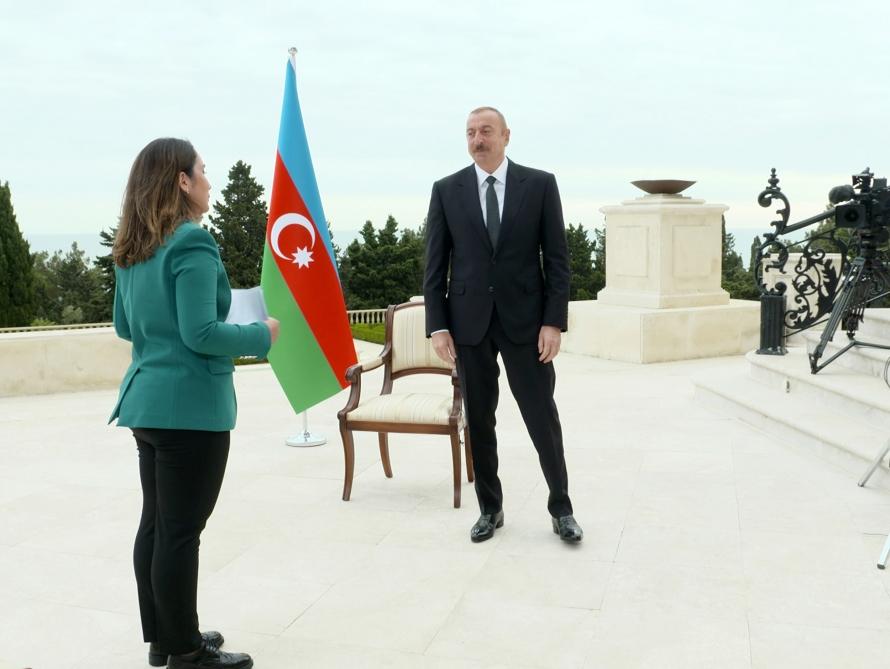 Президент Ильхам Алиев дал интервью телеканалу "Аль-Джазира"