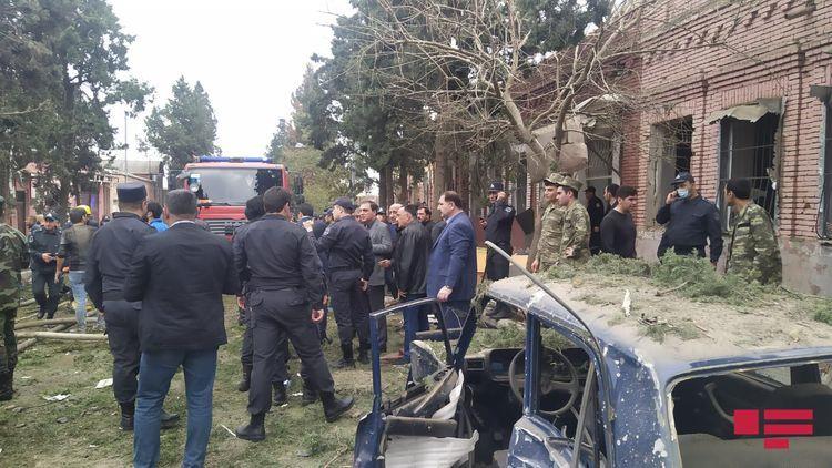 Армянский обстрел Гянджи: пострадали гражданские объекты, есть раненые