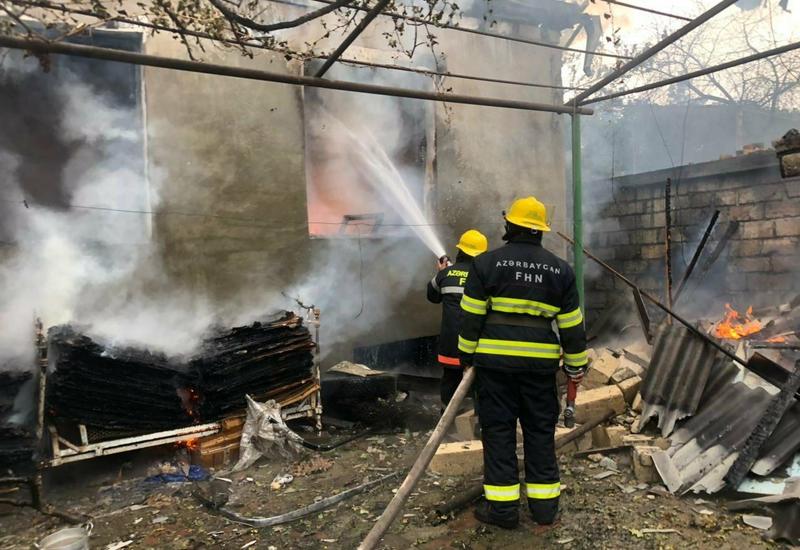 Обстрелы армян привели к пожарам в школе и жилом доме в Тертерском районе