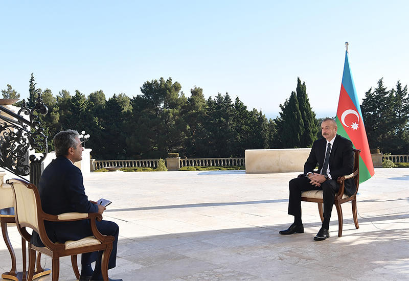 Президент Ильхам Алиев: С территории Грузии и России в Армению отправляют оружие контрабандным путем