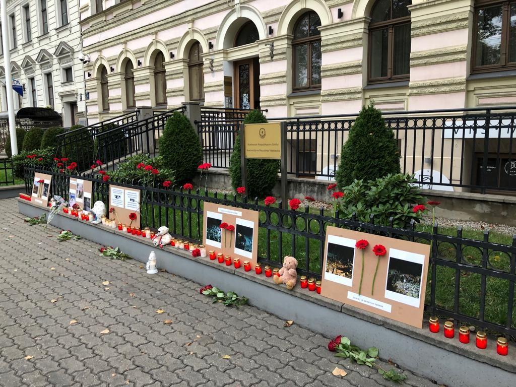 В Латвии чтут память жертв армянской агрессии в Гяндже