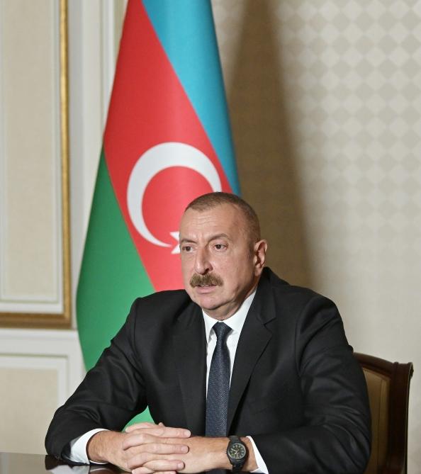 Президент Ильхам Алиев выступил с обращением к народу