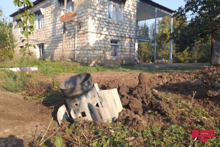 Выпущенная армянами ракета попала во двор жителя Тертера
