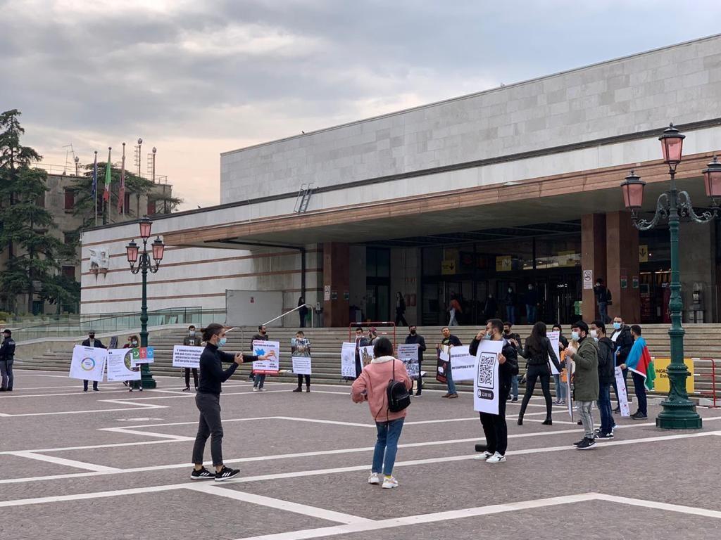 В Венеции прошла акция протеста против армянского фашизма
