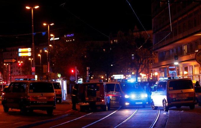 Преступники захватили заложников в Вене