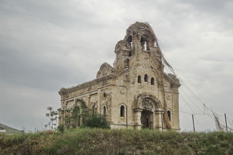 Армяне разрушили последнюю русскую церковь в Нагорном Карабахе